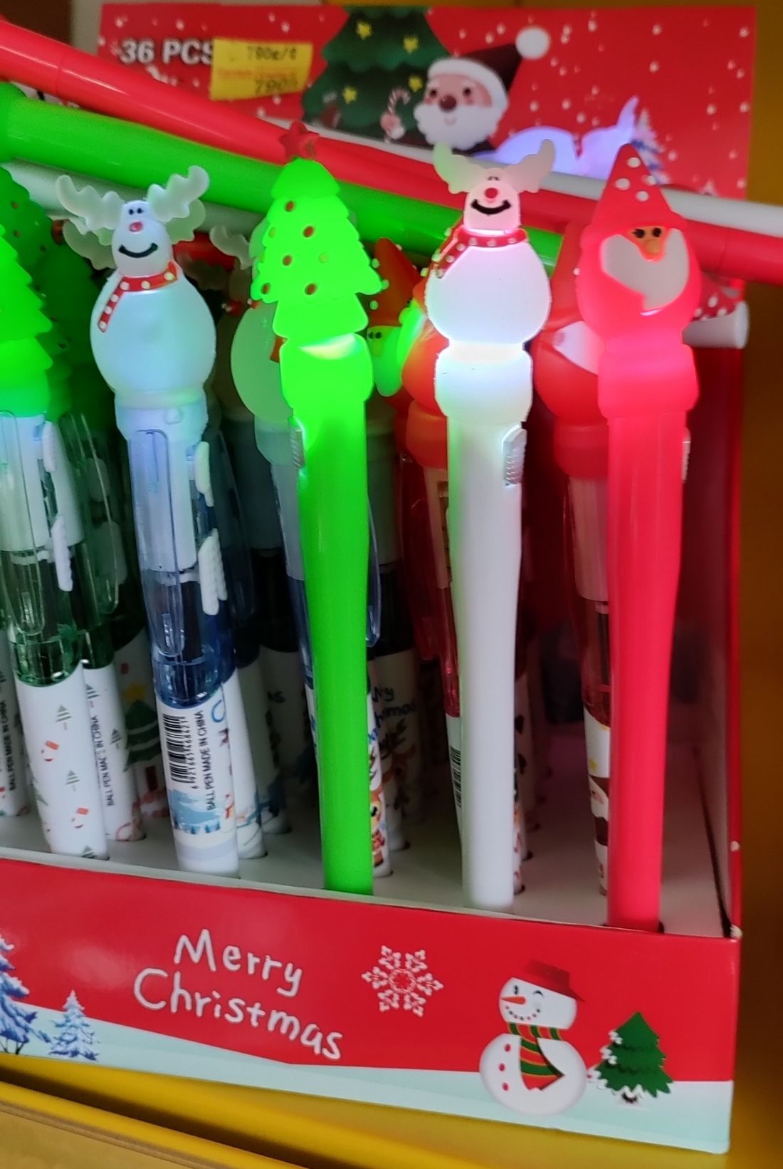 Világító tollak karácsonyi mintával, többféle
